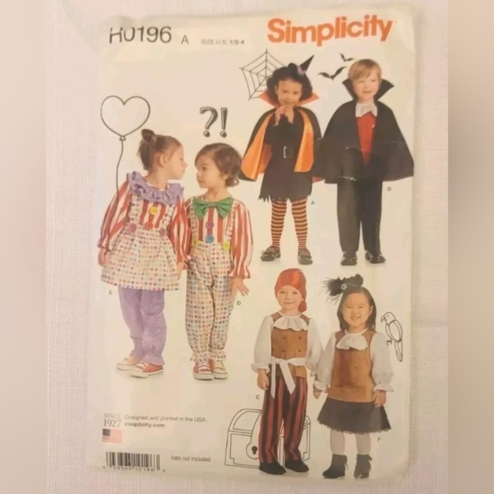 Simplicity pattern H0196  COSTUMES Clowns Pirates Vampires 24 Pieces 1/2 - 4